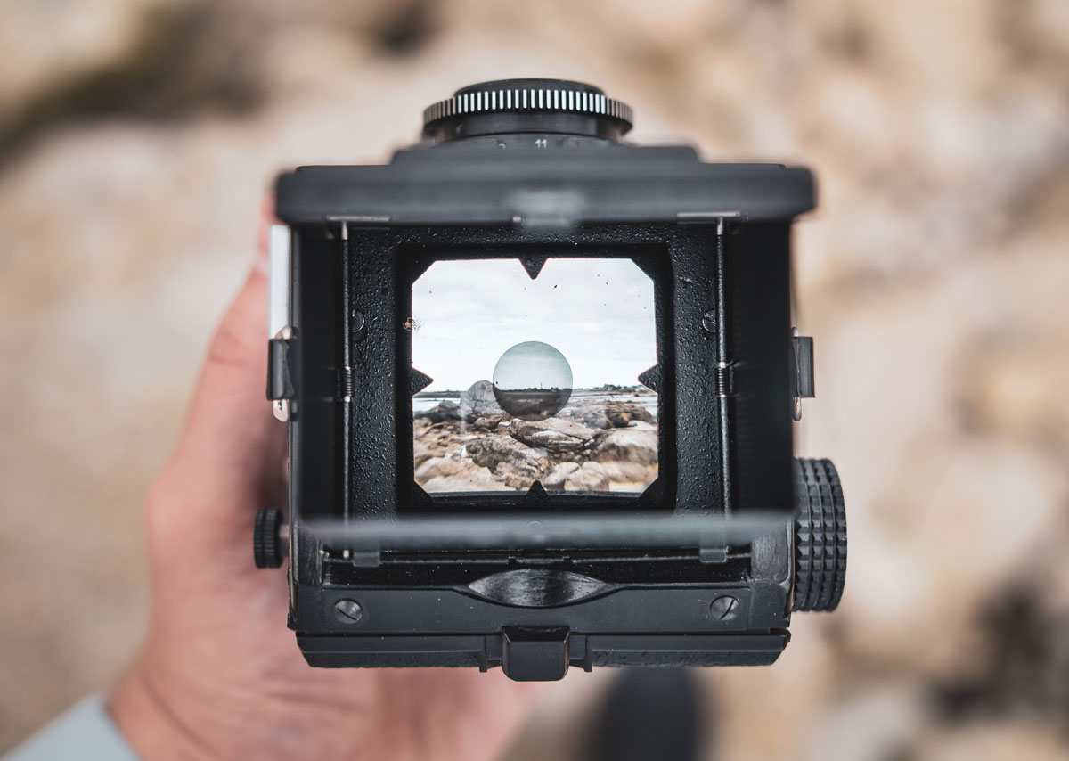 microprism-on-medium-format-vintage-film-camera